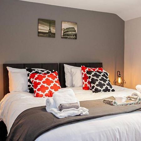 Fabulous Newly Refurbished Apartment - Great Links Bury  Extérieur photo